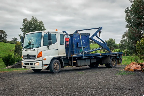 Explore Skip Driver Jobs in Bushey - Join Our Team Today!